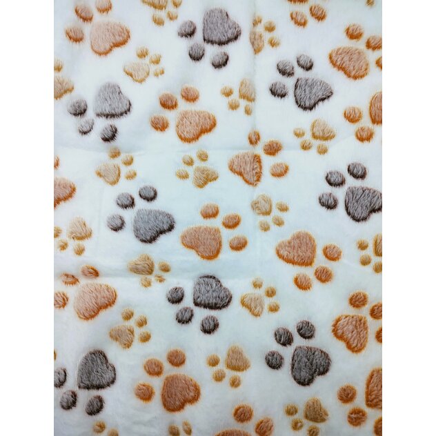 deka biela s labkami 02-